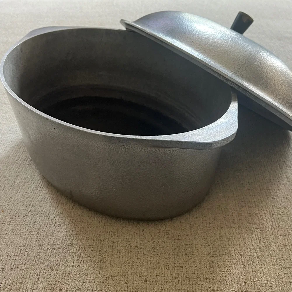 Vintage Hammercraft Cookware Cast Aluminum Oval Dutch Oven Roaster with Lid